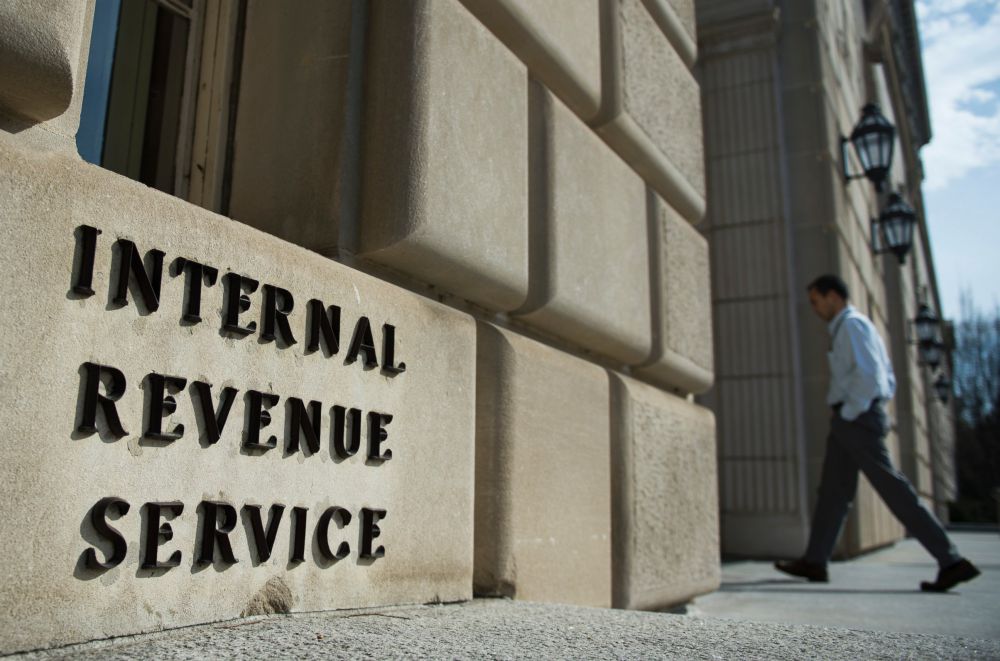 Income tax audits plummet as IRS loses agents to budget cuts