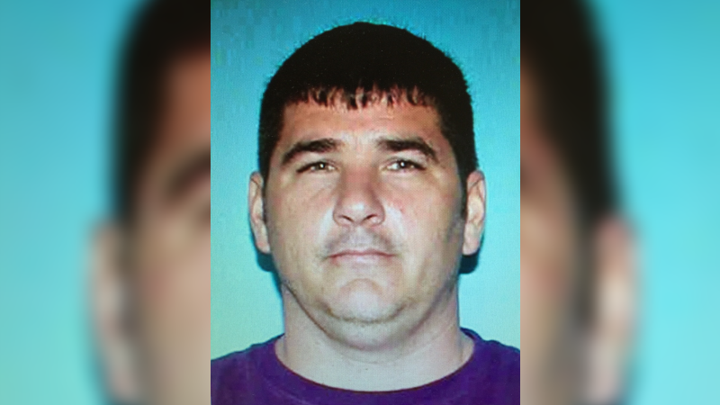 WBRSO searching for man wanted for stalking, resisting arrest