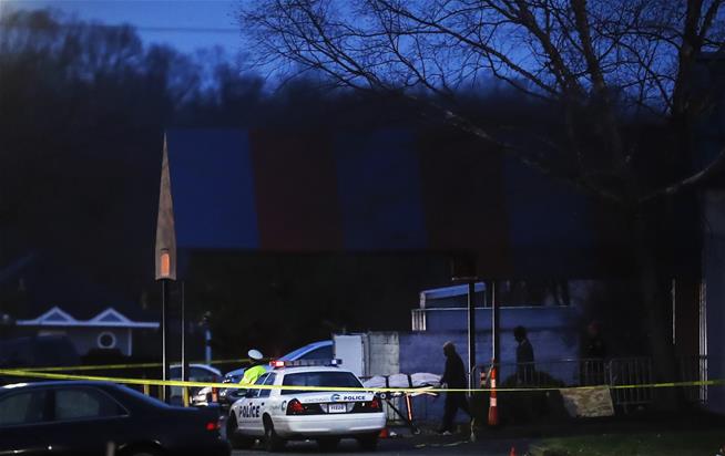 One dead, 2 critical after nightclub shooting