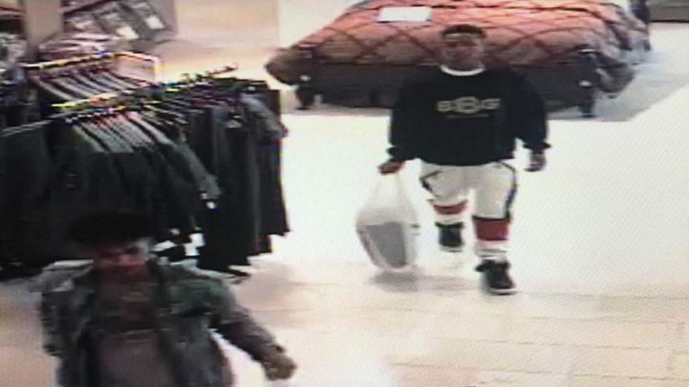 Two wanted for car burglary, using stolen credit cards