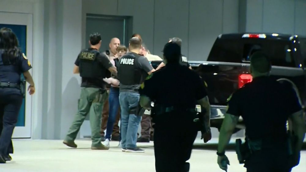 Police arrest suspect in shooting of 2 Miami-Dade officers