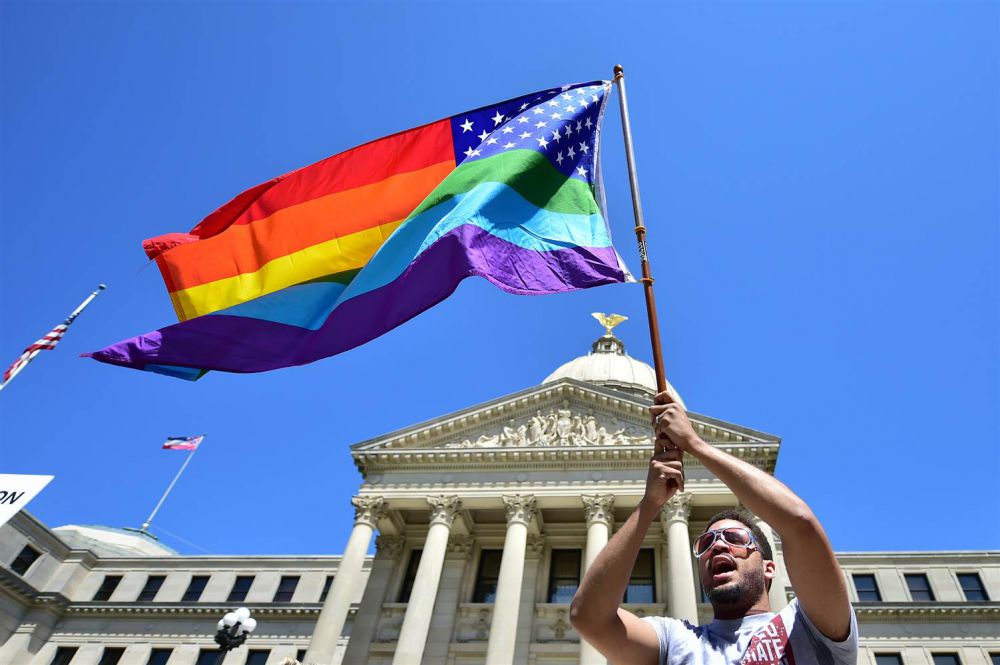Appeals court considers Mississippi LGBT law