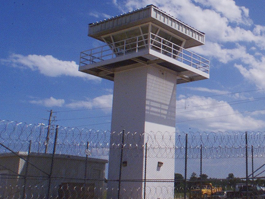 Official says hunger strike over at south Mississippi prison