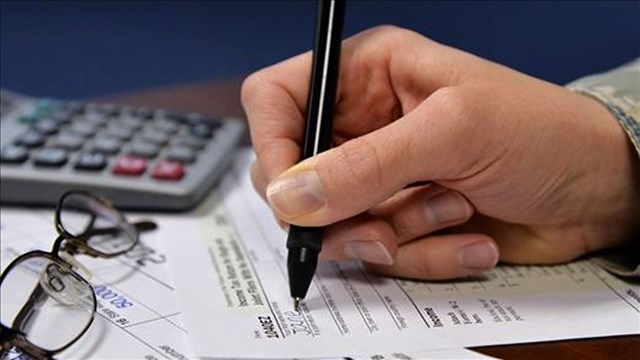 Tax preparer pleads guilty to failing to pay $350K in taxes