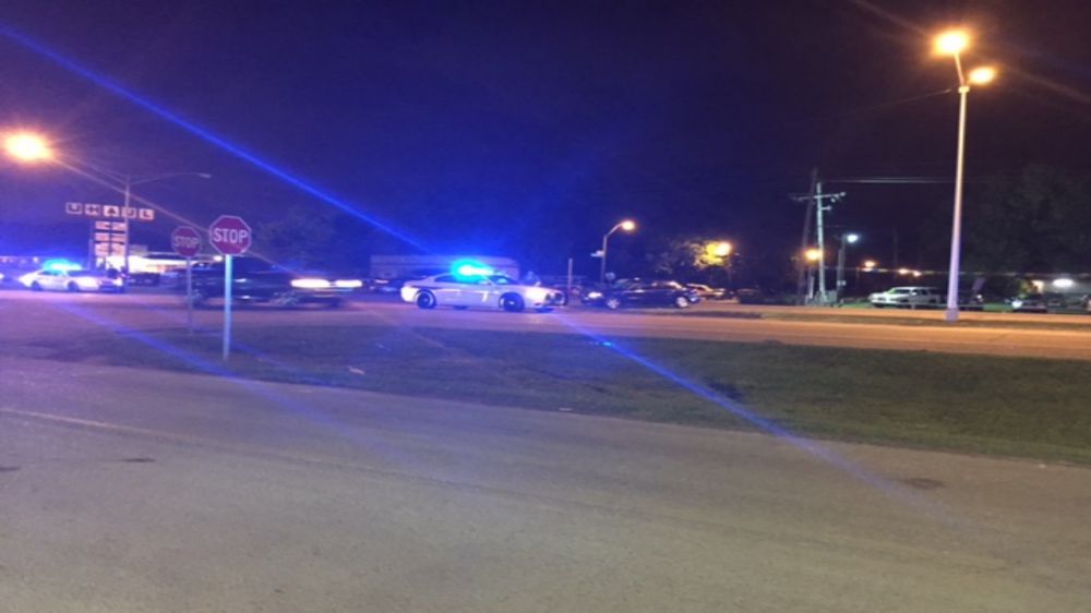 Multiple people transported to hospital following crash on Florida Blvd.