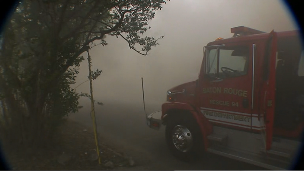 Crews fight fire behind Frostop on France Street