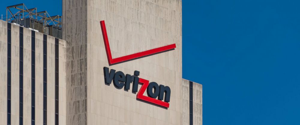 Verizon to take 'Oath' as new company to run Yahoo, AOL