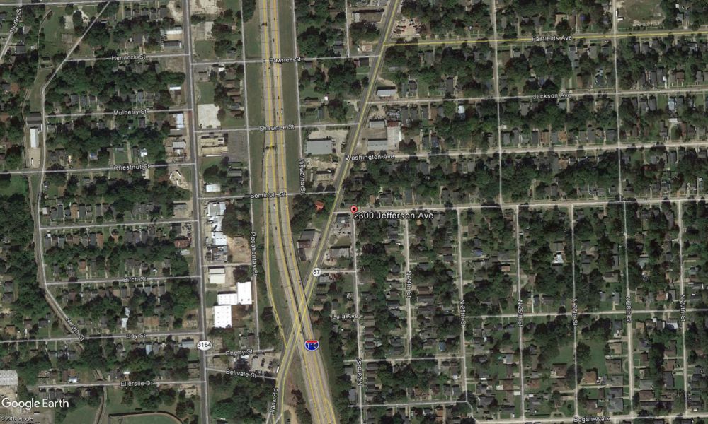 Man hurt in Jefferson Avenue shooting