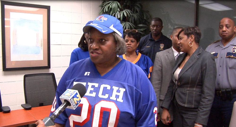 Baton Rouge residents discuss neighborhood crime