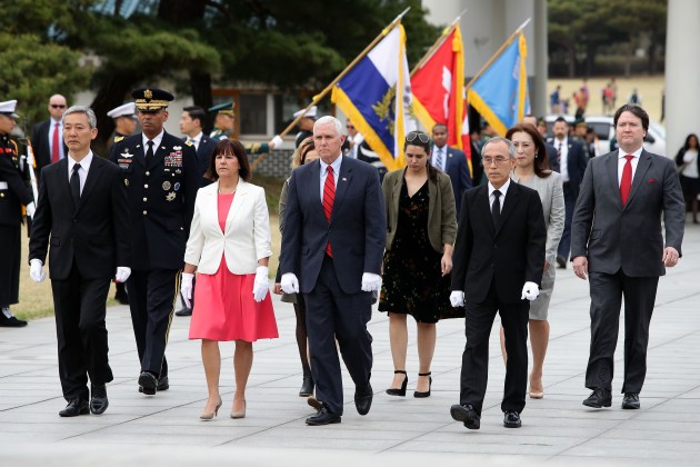 Pence addresses troops on N. Korea 'provocation'