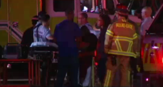 Foul odor at Florida store sends three to the hospital