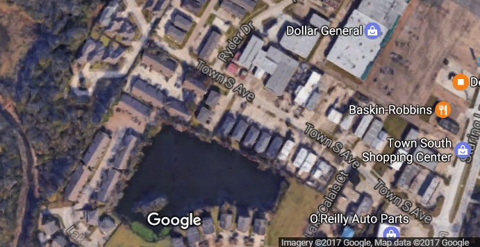 Neighbor stops arson at Baton Rouge townhouse