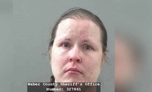 Police: Utah woman locked her kids in trunk while she shopped