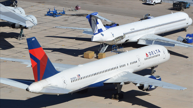 Delta apologizes after California family booted from flight
