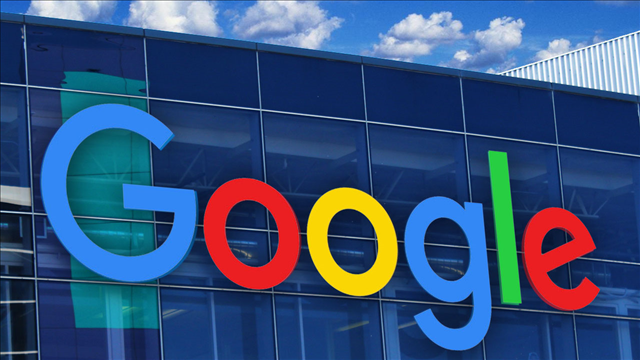Google poised to roll out arsenal of services, gadgets