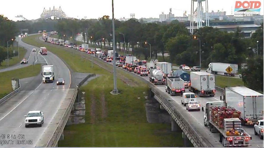 TRAFFIC ALERT: Heavy delays on I-10 eastbound from an earlier breakdown