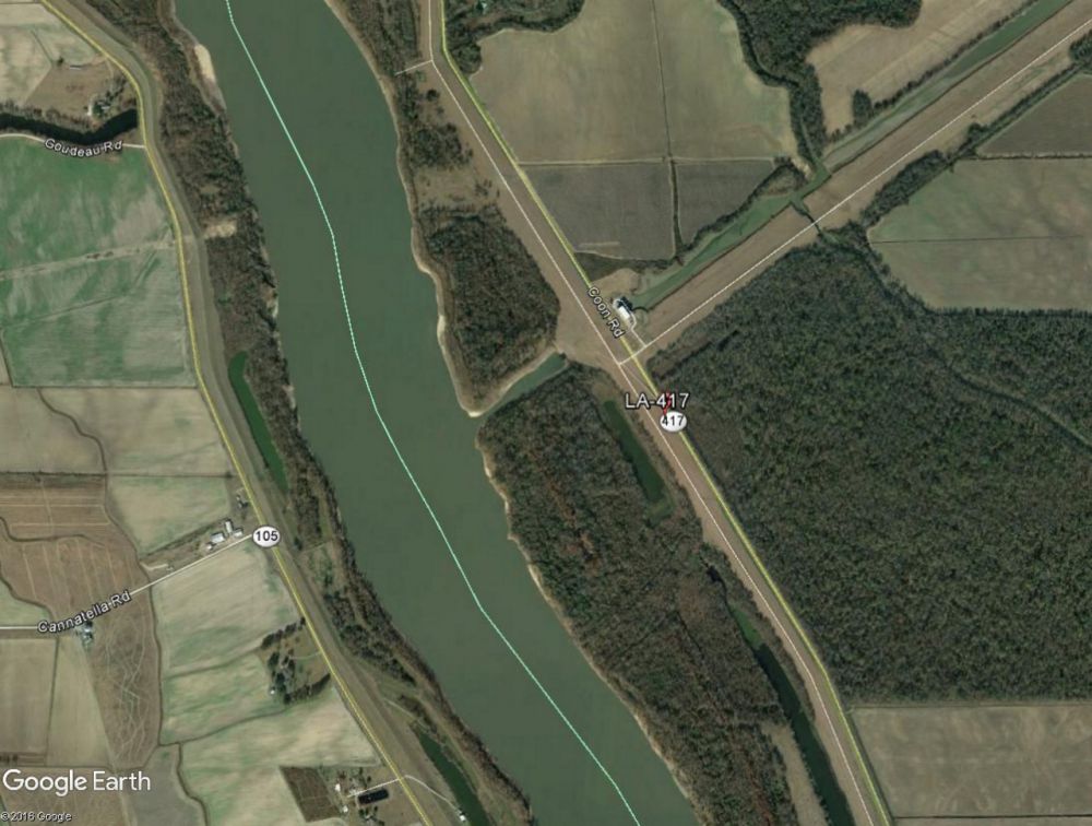 Driver dies in crash on LA 417 in Pointe Coupee Parish