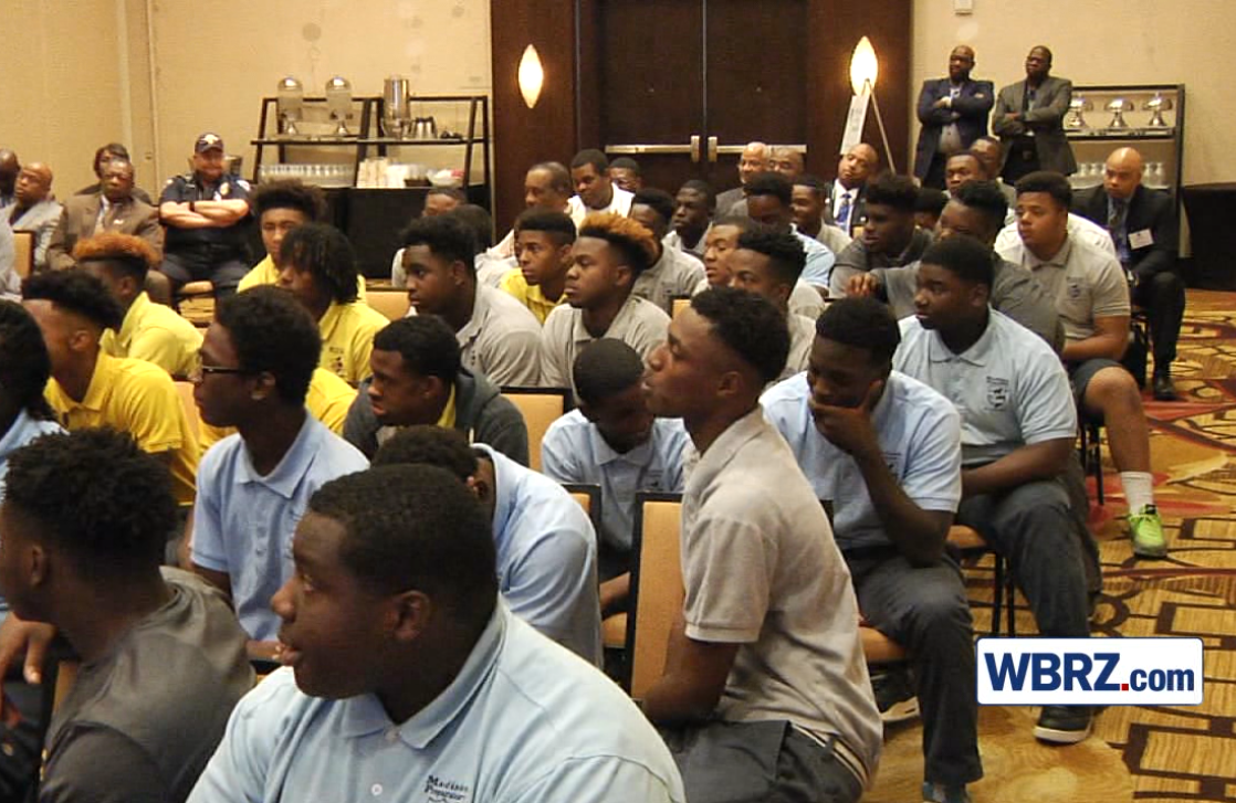 Officers, teens discuss difficult issues at Baton Rouge conference