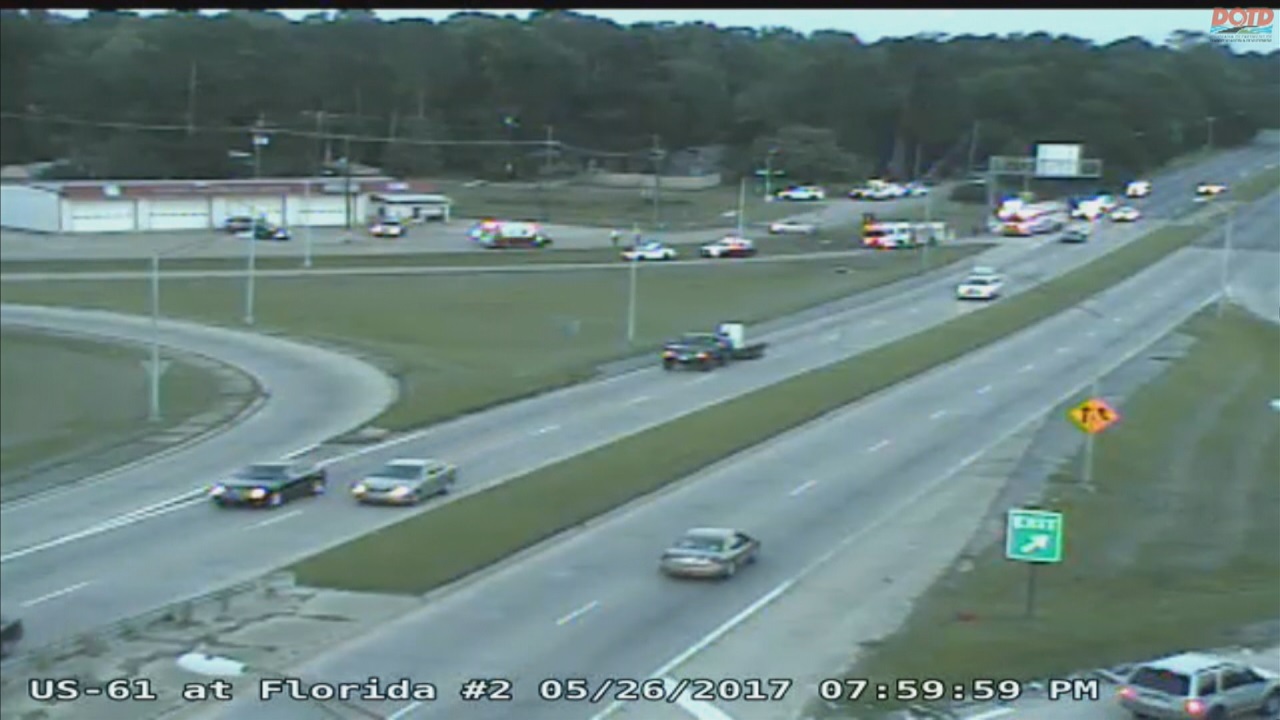 Power outages caused by accident involving electrical pole