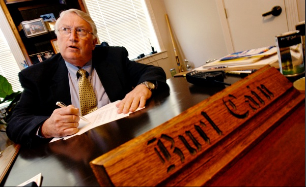 Audit: Work on ex-Angola warden's homes may have broken law