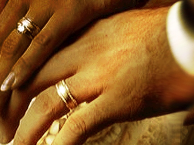 US citizen born in refugee camp seeks court order to marry