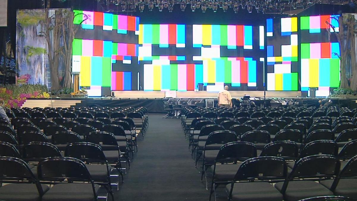 MissUSAstage2015.JPG